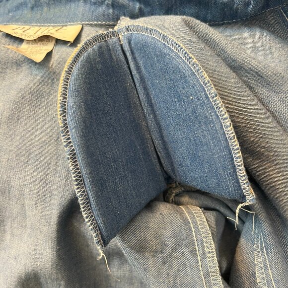 Petite Sophisticate Vintage 80s Studded Denim Structured Blouse Approx Size  S/M - Picture 7 of 9